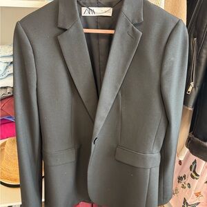 Zara classic Black Blazer size m/L